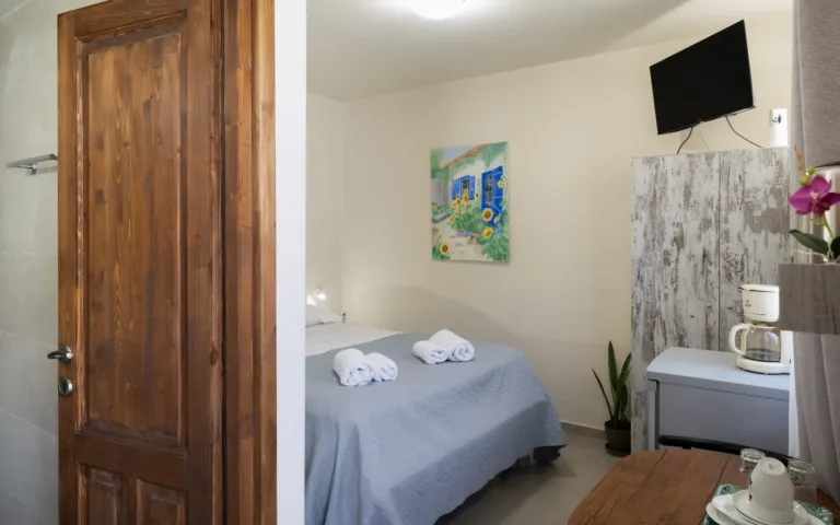 Junior Suite 10 at Lava Beach Suites in Agia Galini