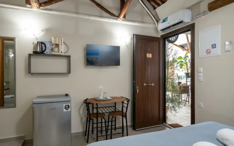 Double Suite 6 at Lava Beach Suites in Agia Galini
